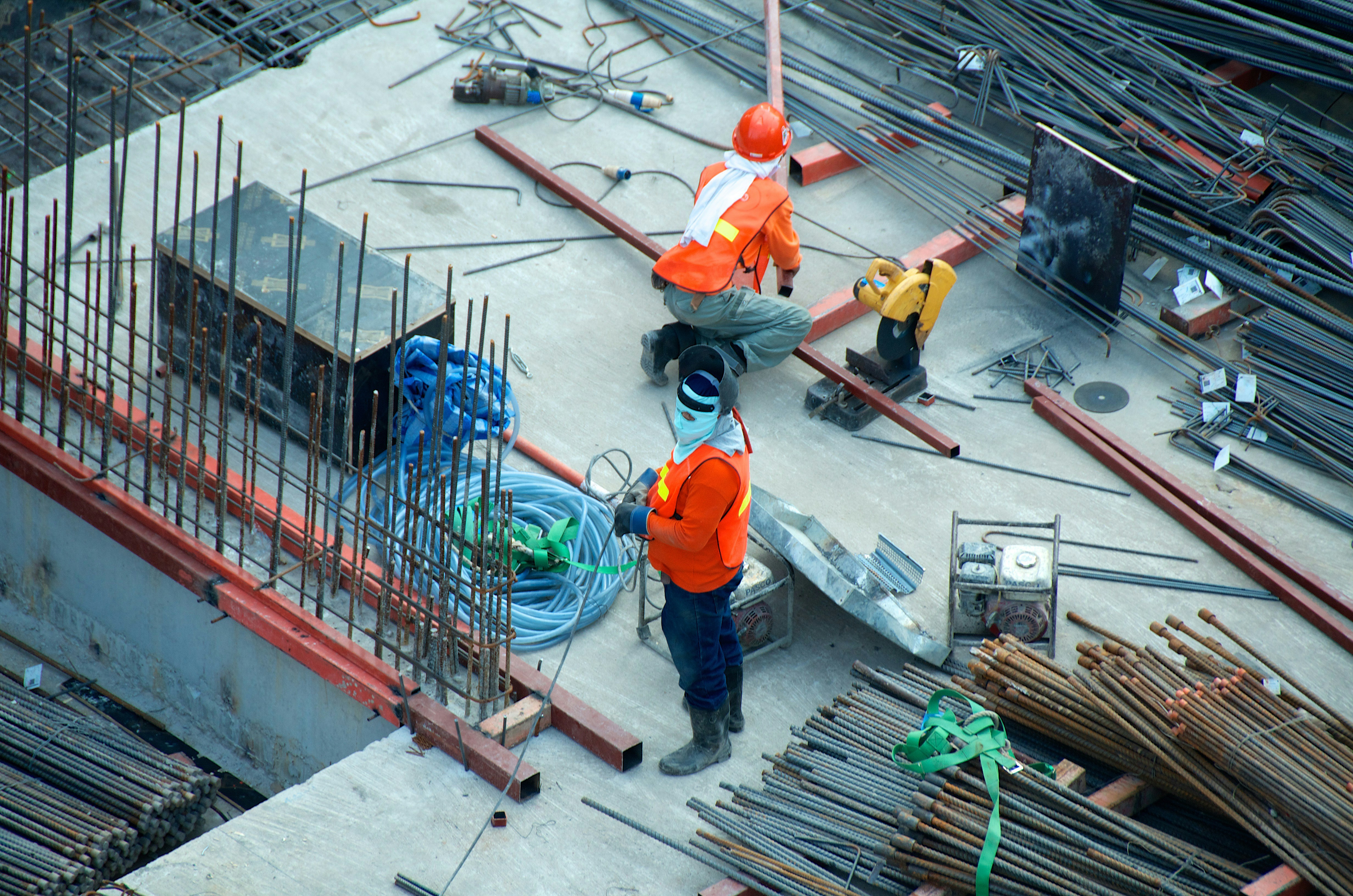 Public liability and construction insurance requirements for Australian builders